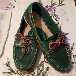 Frye Quincy green boat shoes